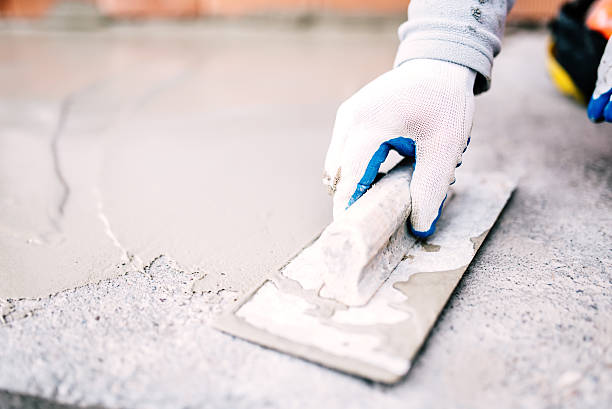 Best Concrete Crack Repair  in Mendenhall, MS